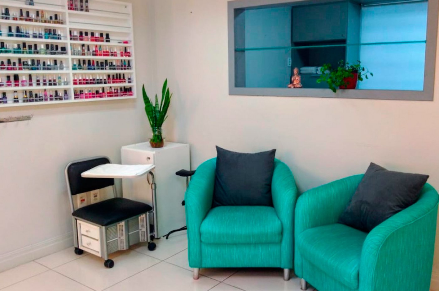 Vanessa Machry Real Beauty Studio