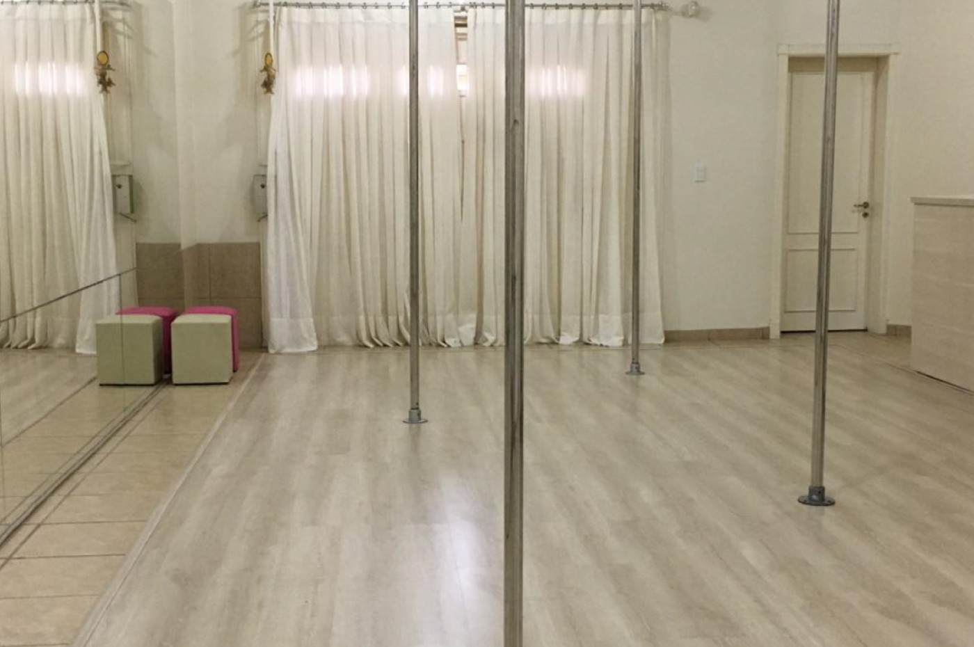 High Heels Pole Studio