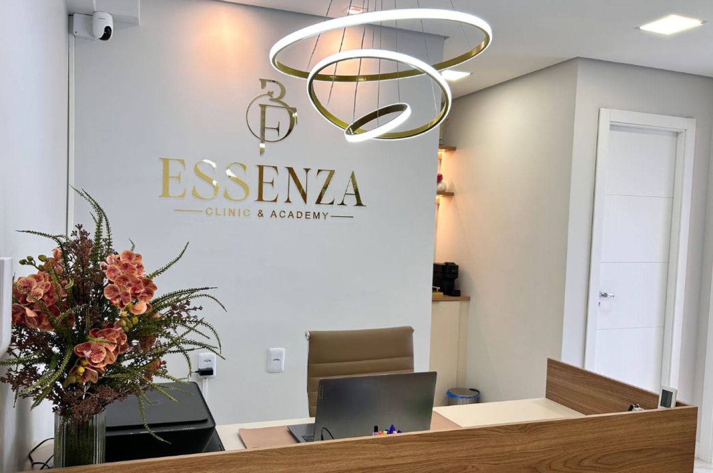 FB Essenza Clinic & Academy