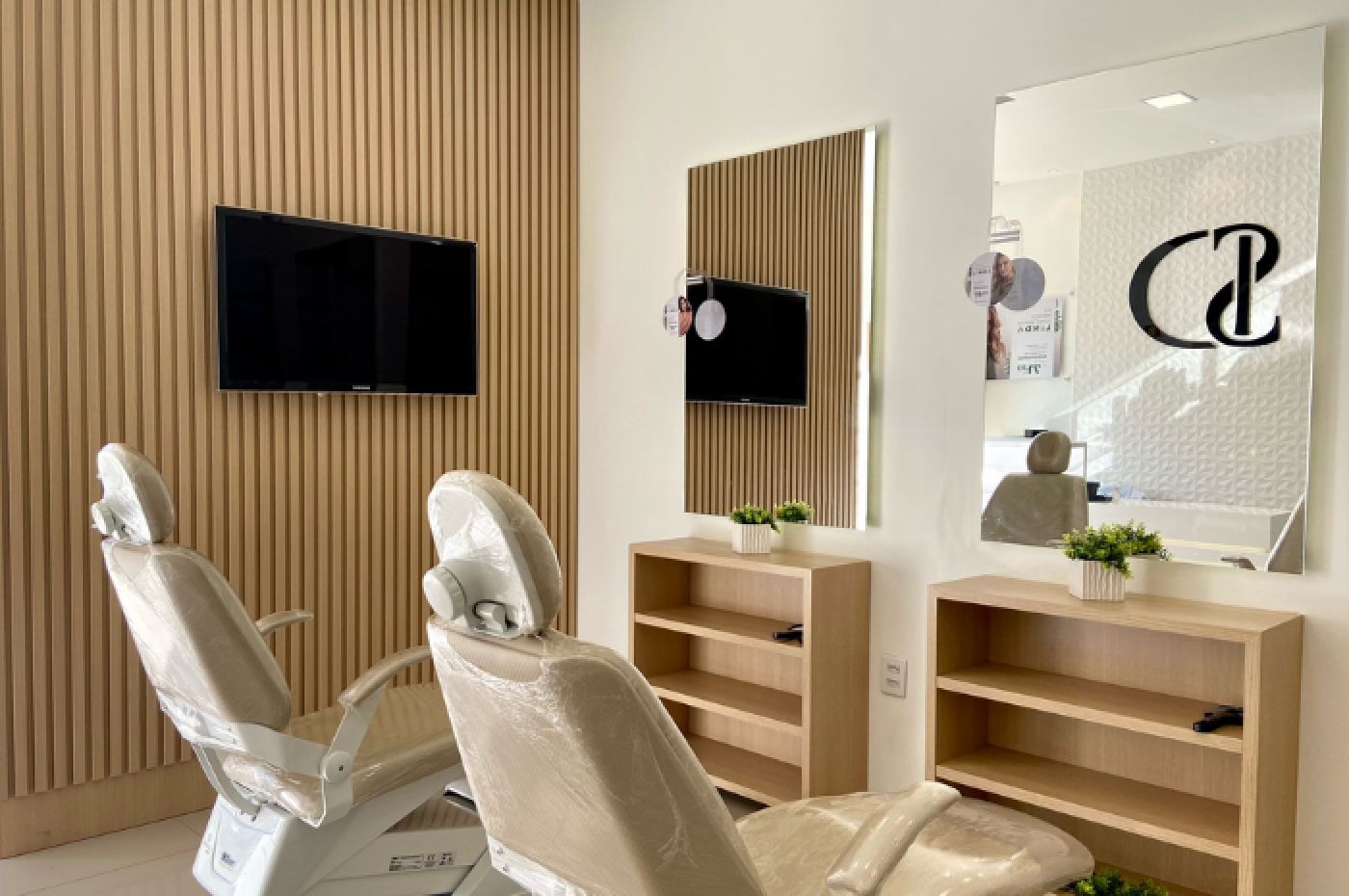 Sobrancelhas Design