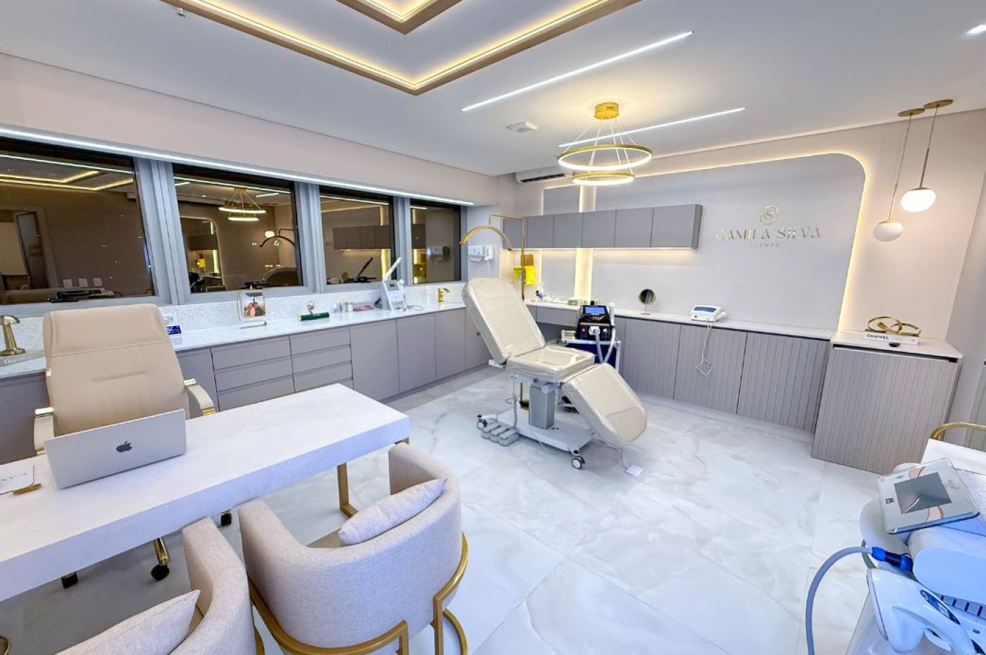 Camila Silva Clinic