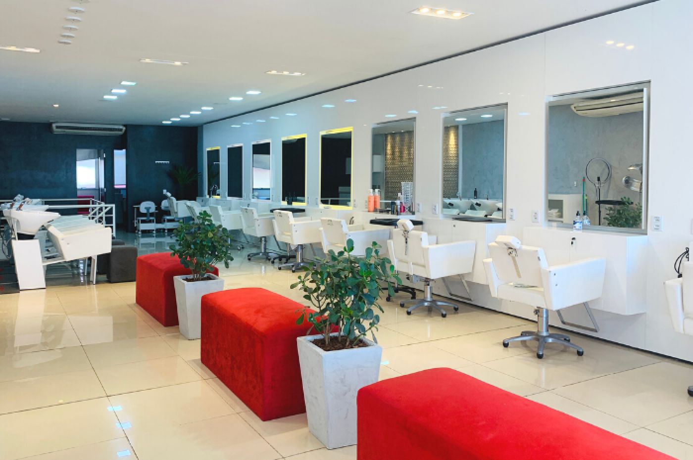 Red Beauty Bar