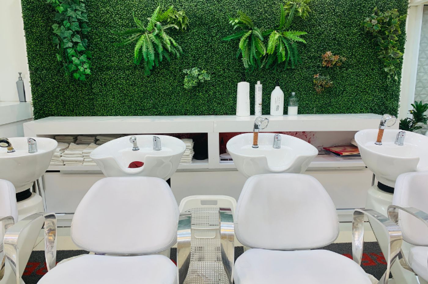 Red Beauty Bar