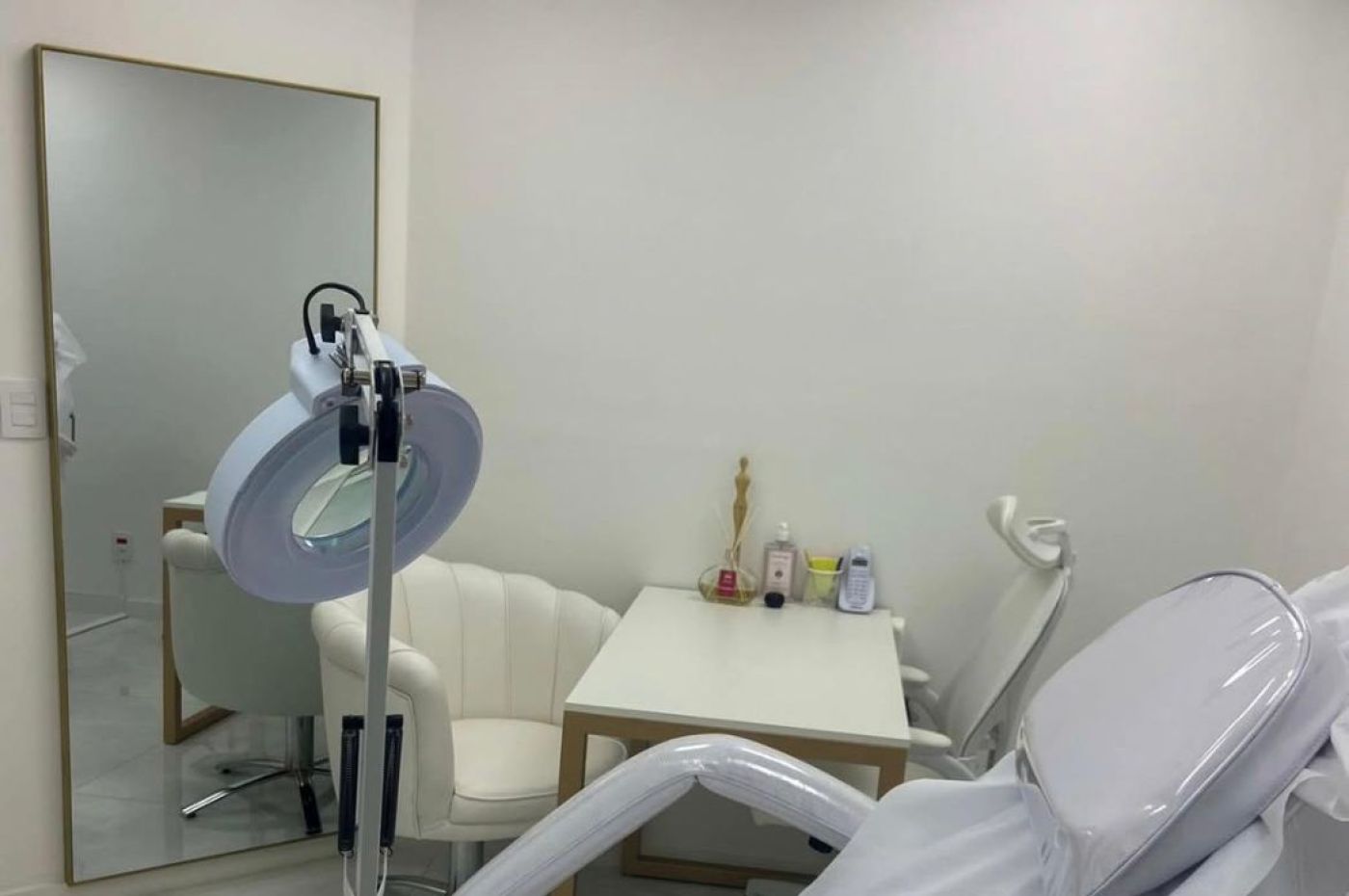 Tássia Triboli | Saúde e Estética Avançada