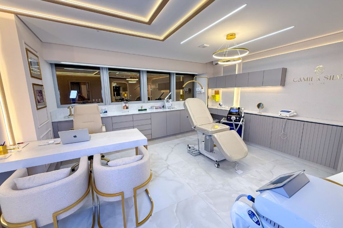 Camila Silva Clinic