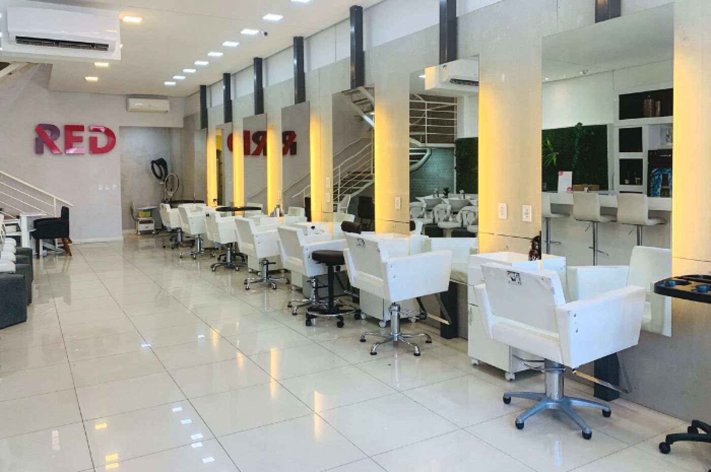Red Beauty Bar