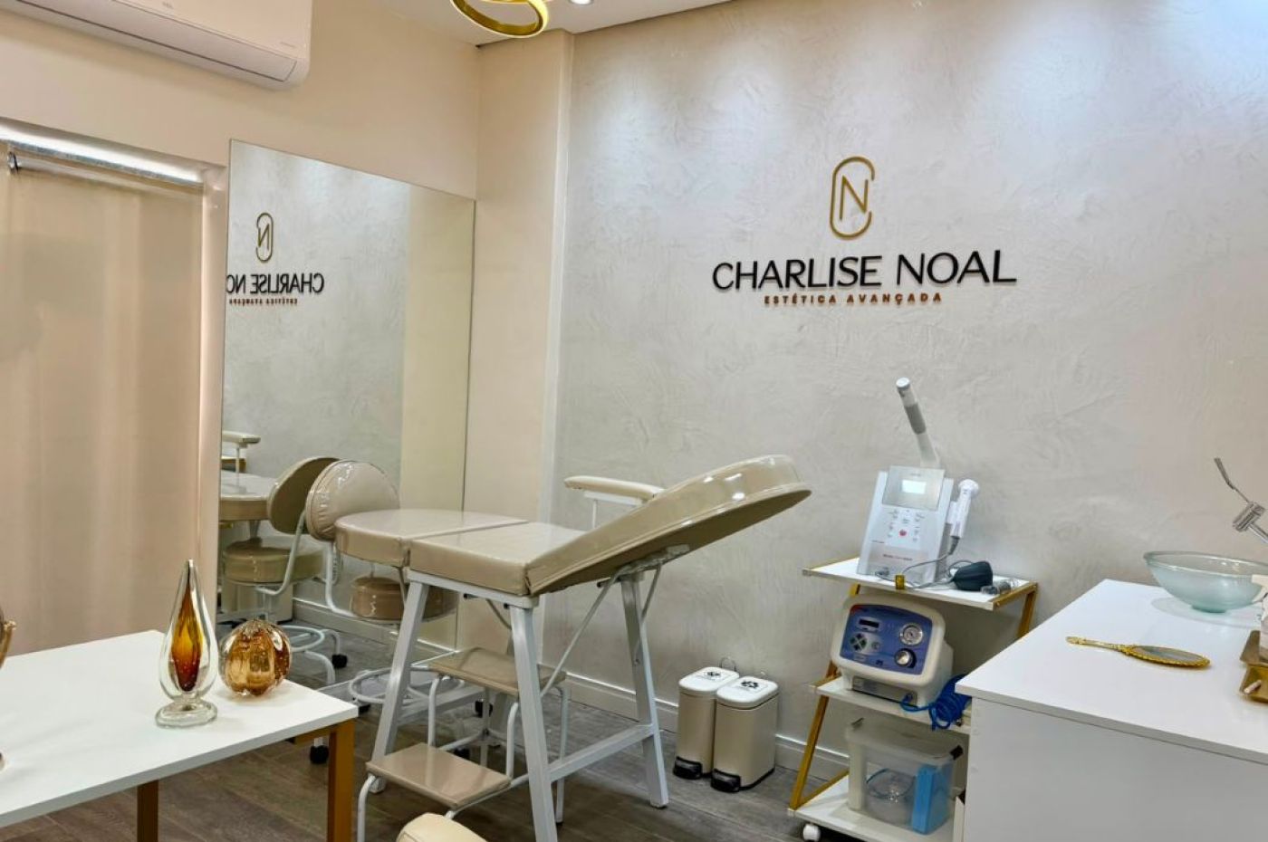 Charlise Noal Estética Avançada