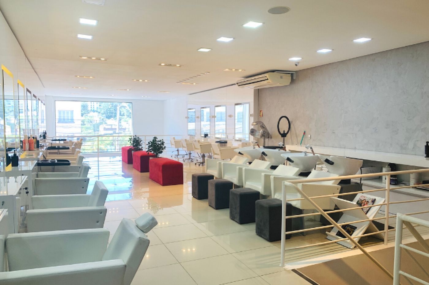 Red Beauty Bar