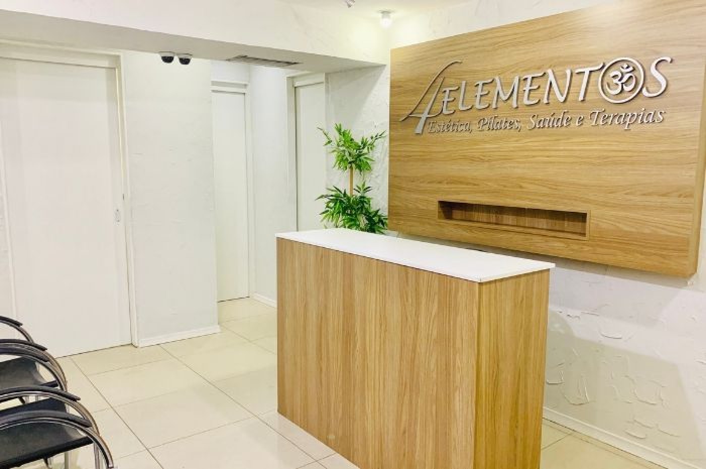 4 Elementos